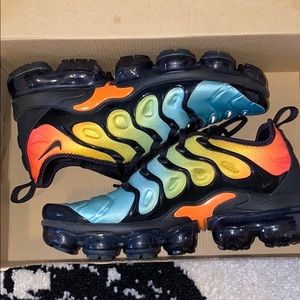 Nike Vapormax plus tropical sunset